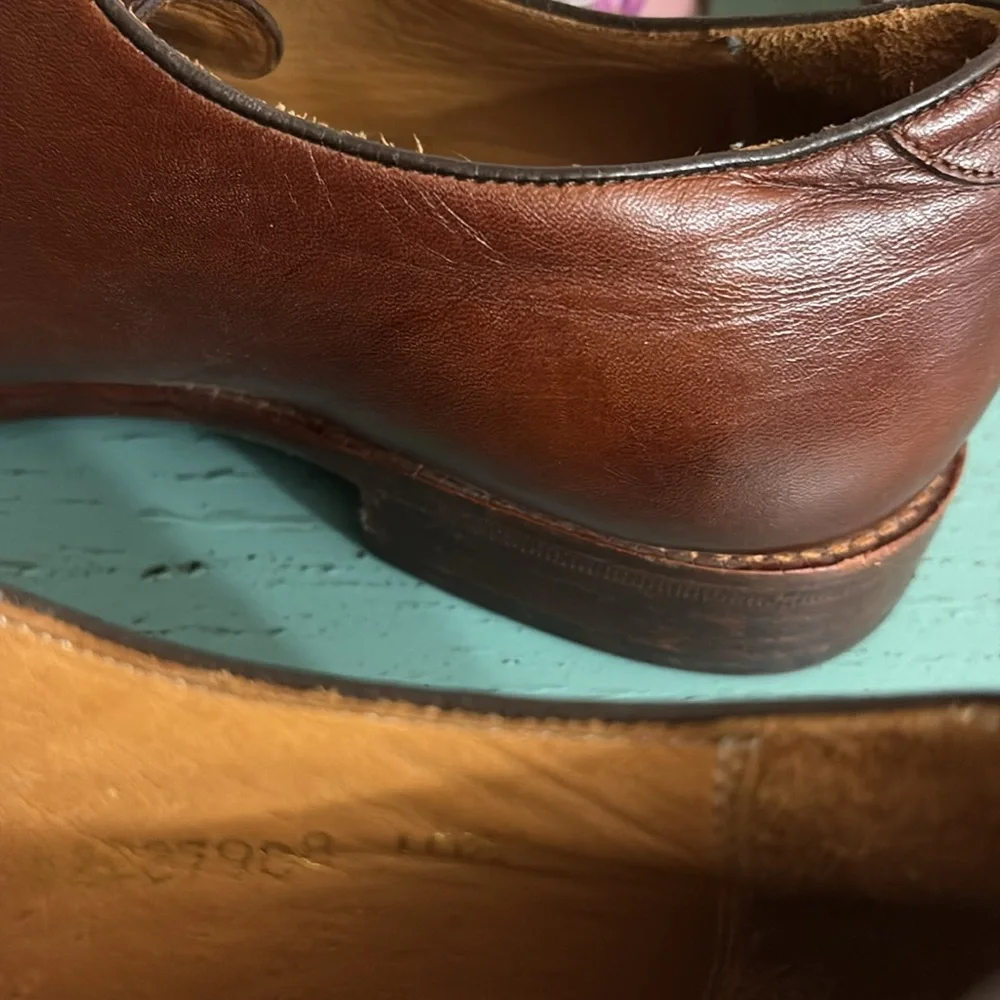 Classic Brown Leather Derby Shoes - Men's Oxford Style